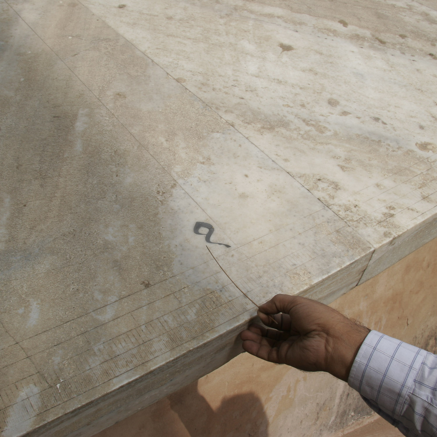 Samrat Yantra Scale